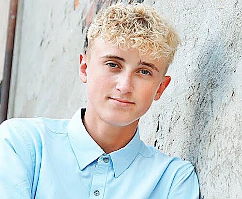 Logan Moeller